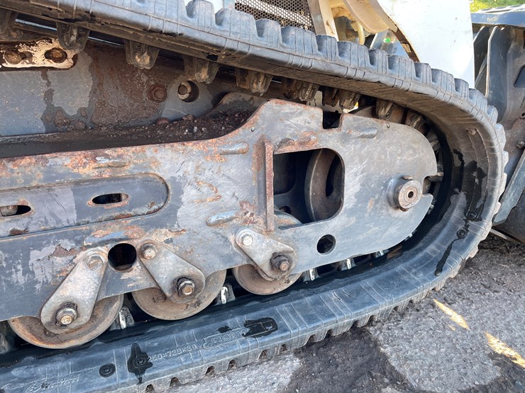 2022-bobcat-mt55-image-22