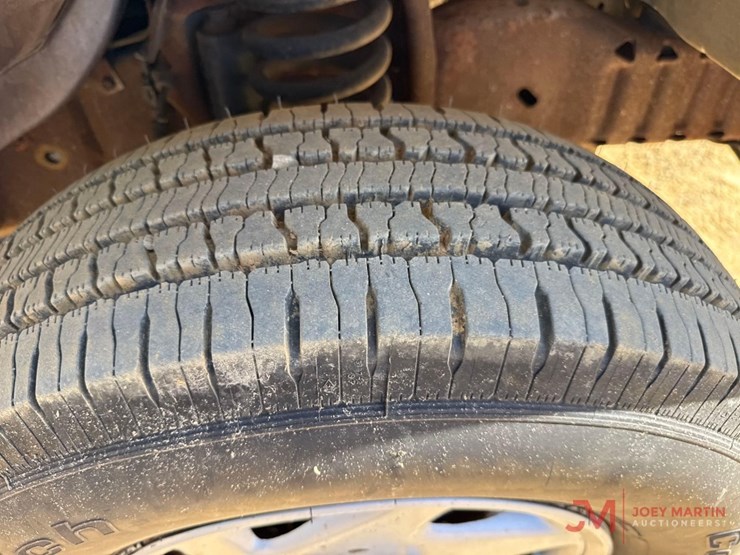 1996-ford-e350-image-16