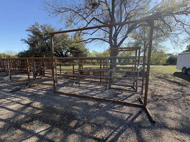 #47-•-24'-bow-gate-w/-panel-image-1