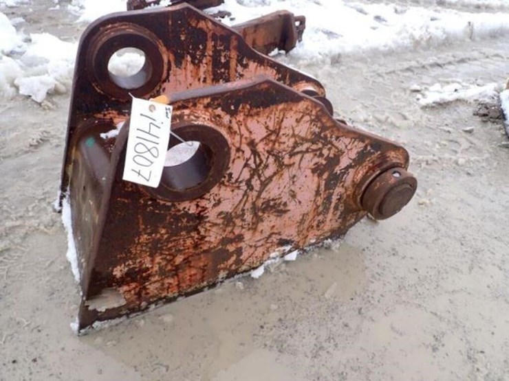 caterpillar-245-image-3