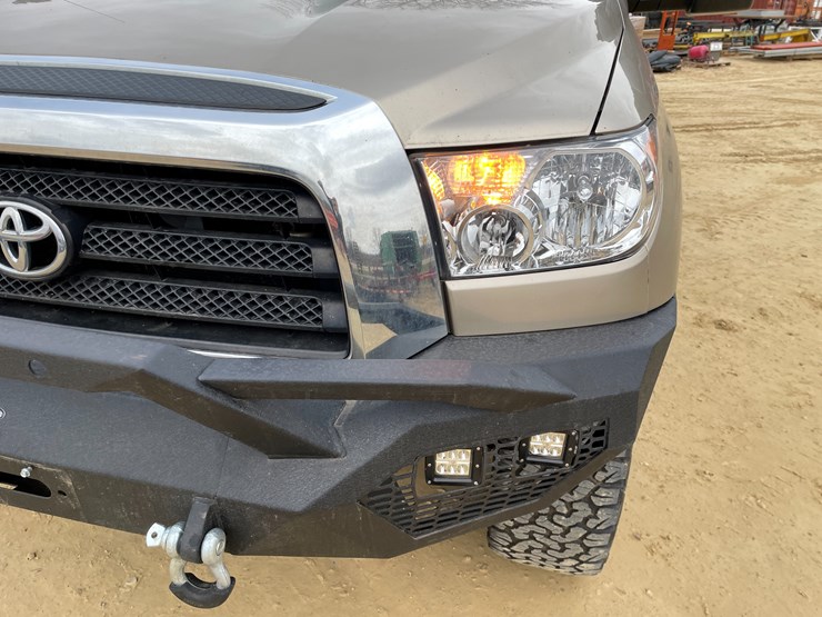 2007-toyota-tundra-sr5-image-16