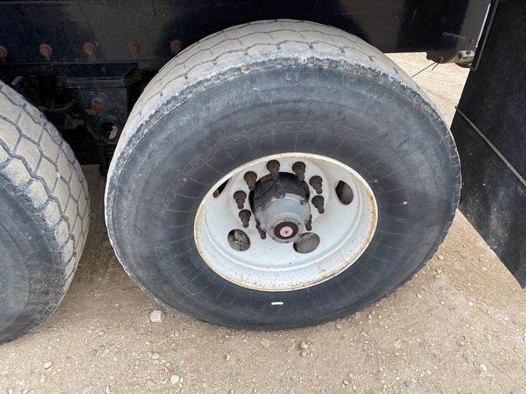 #1025-•-2015-diller-tt6600ntnb-semi-manure-tanker-(has-wi-title)-(kewaunee,-wi)-image-30