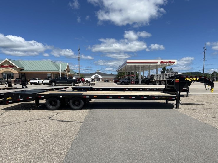 #1448-•-2025-unused-big-tex-22gn-gooseneck-trailer-image-6