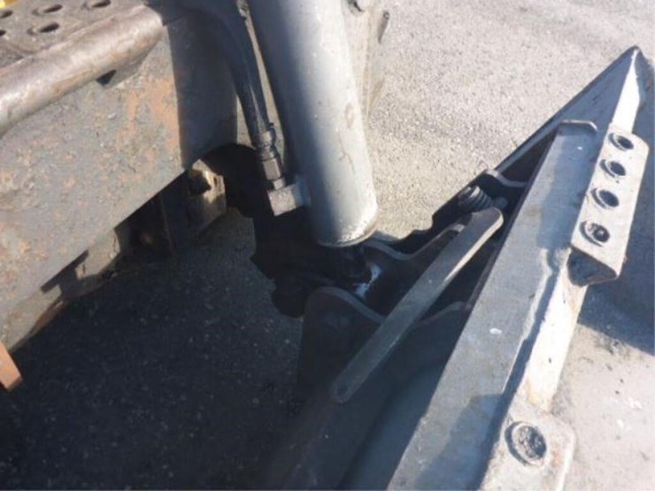 2008-volvo-mc70b-image-31