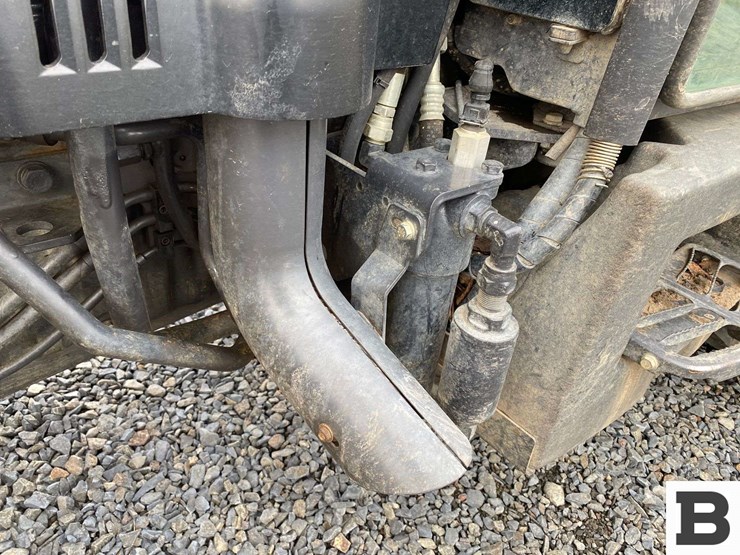 mccormick-x4.30v-tractor-image-17