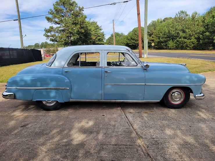 1951-dodge-sedan-image-4