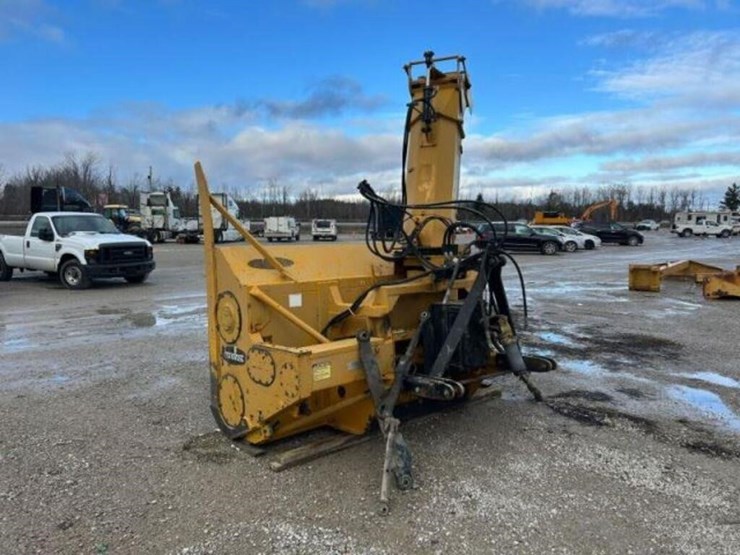 2008-new-holland-tv145-image-59