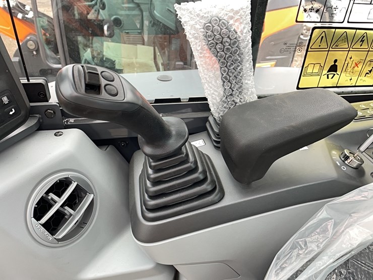 develon-dx35z-7-image-14