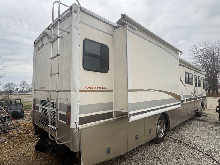 2001-fleetwood-bounder-motorhome,-cummins-isb300-turbo-diesel,-allison-automatic,-air-brakes,-2-slides,-2-awnings,-class-a,-*4uzaahbv41cj04205*-image-16