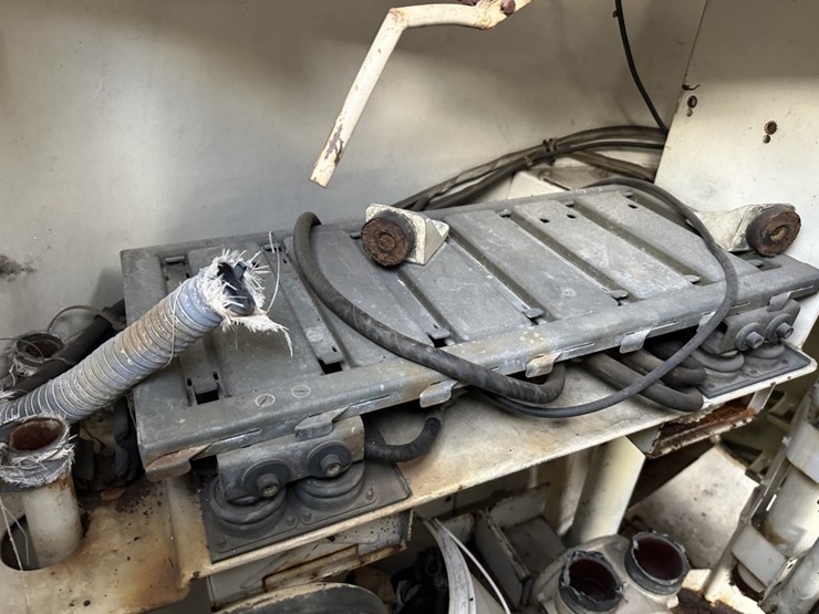 1960-ford-300-image-32