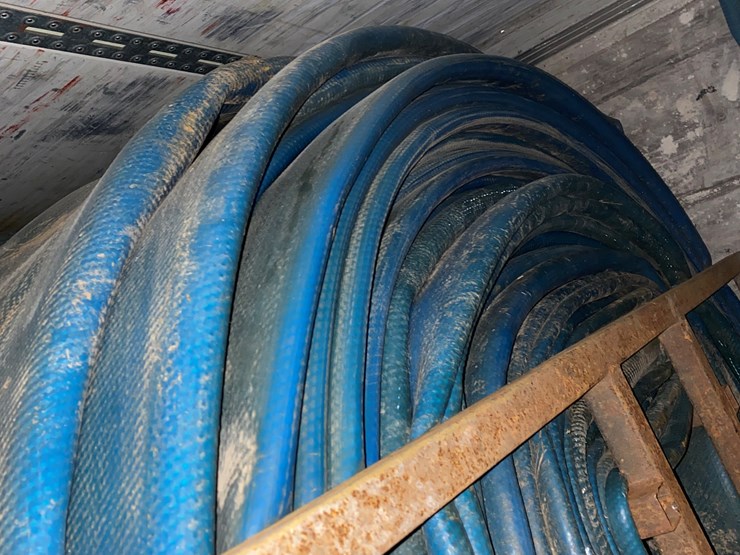 #8497-•-section-of-10"-bulldog-mainline-hose-(new-holstein,-wi)-image-4