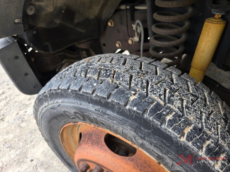 2012-ford-f450-xl-image-15