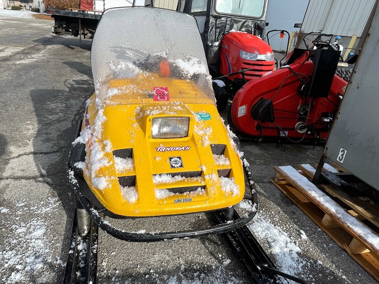 #8701-•-1996-skidoo-(has-registration)-image-4