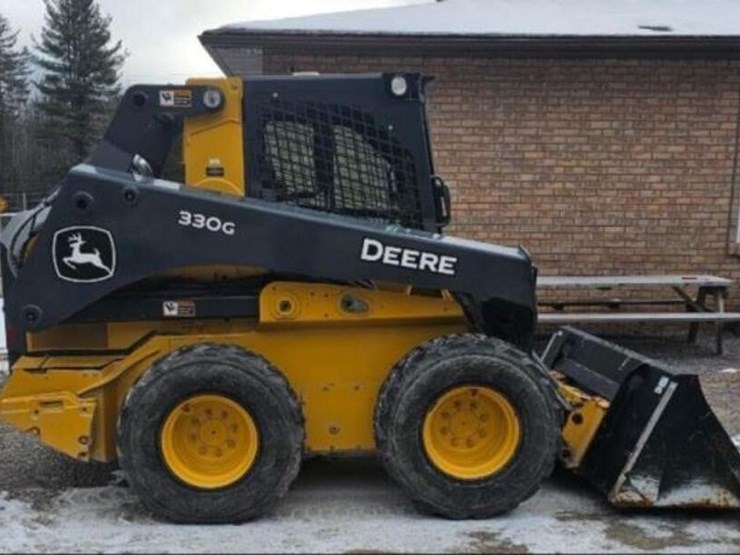 2020-deere-330g-image-9