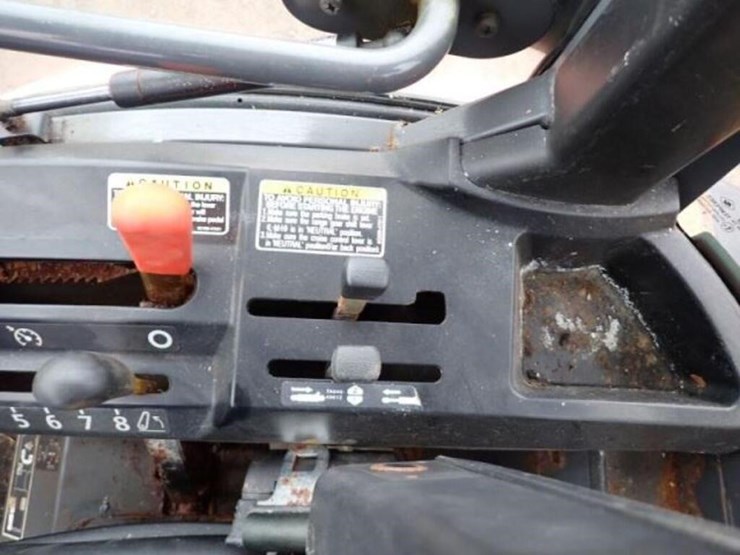 2017-kubota-b2650hsd-image-19