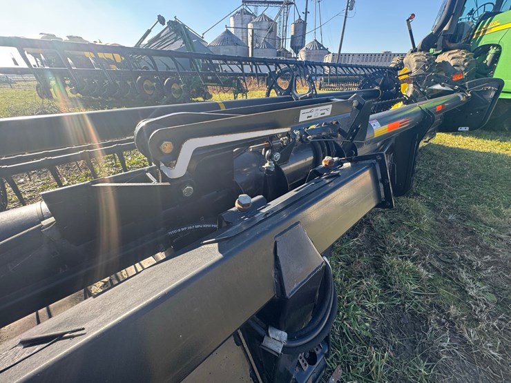 2009-mac-don-fd70-image-22