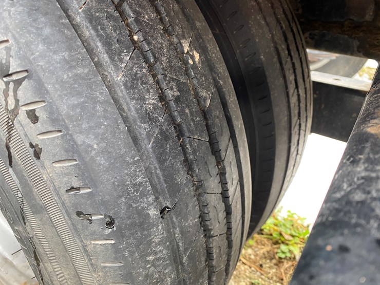 #1104-•-2020-rbraun-crawler-hauler-trailer-(st.-nazianz,-wi)-image-22