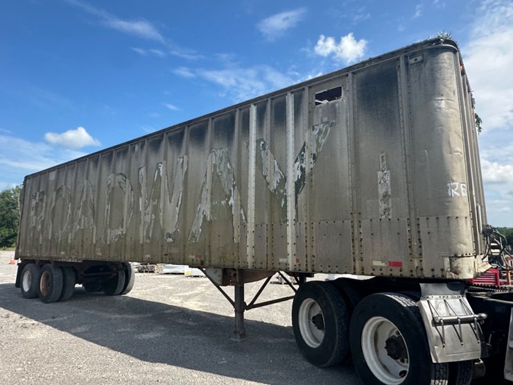 1972-strick-trailer-image-3