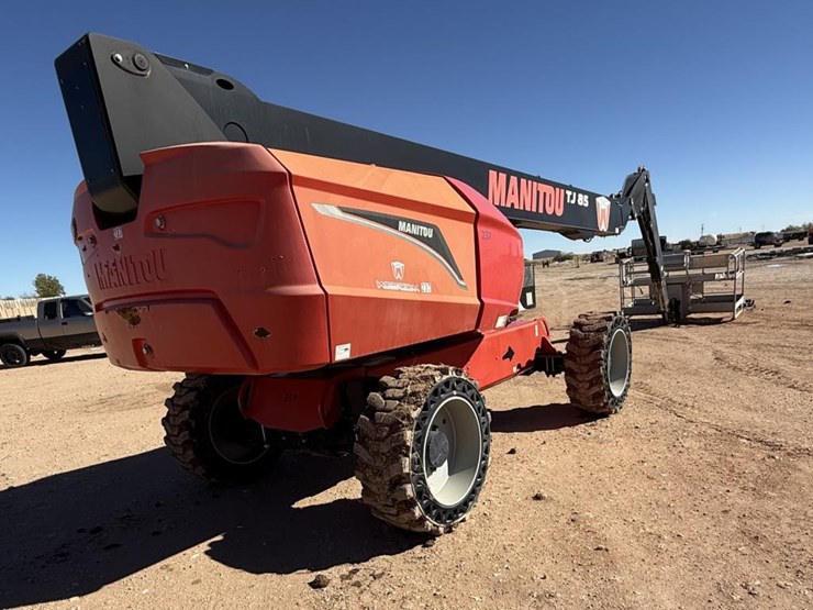 #1019-•-2020-manitou-tj85-manlift-image-2