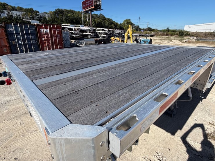 2024-doonan-titanium-image-32