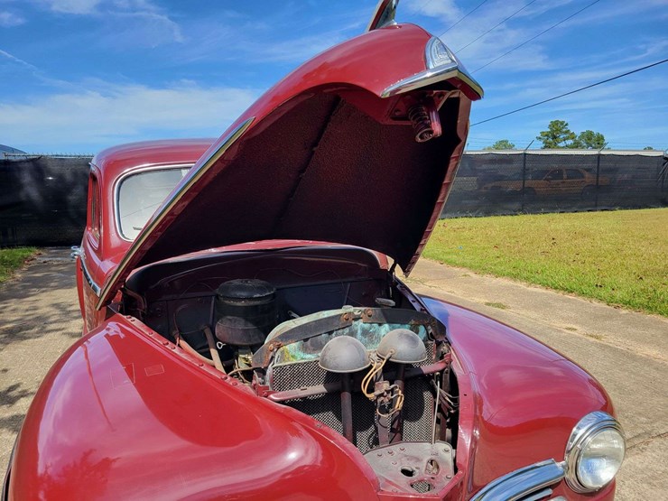1948-plymouth-special-deluxe-image-9