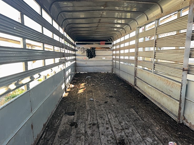 2007-corn-pro-24’-x-7’ft,-steel-livestock-trailer,-model-sg24-7s,-tandem-axle,-wood-floor,-*4mjsg24277e046352*,-title-in-hand-image-7