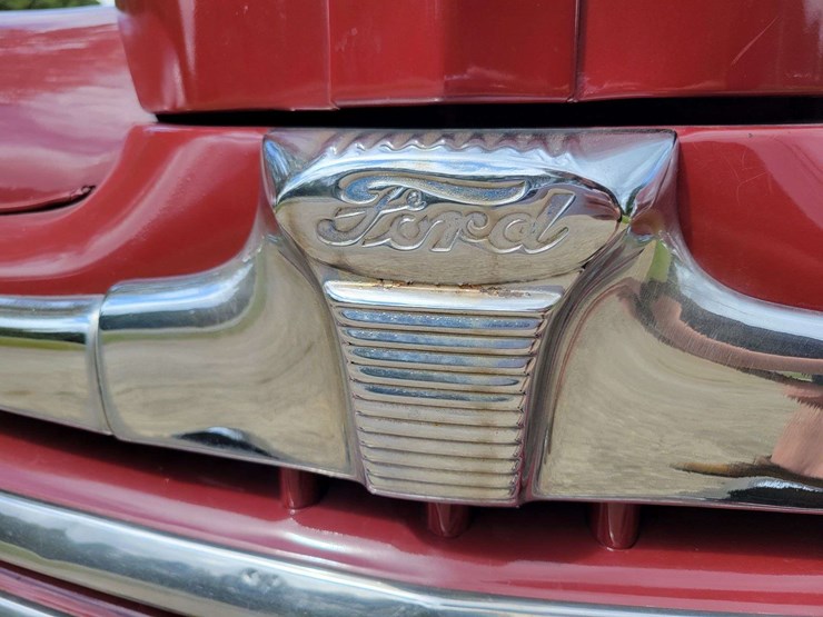 1948-ford-sedan-image-87