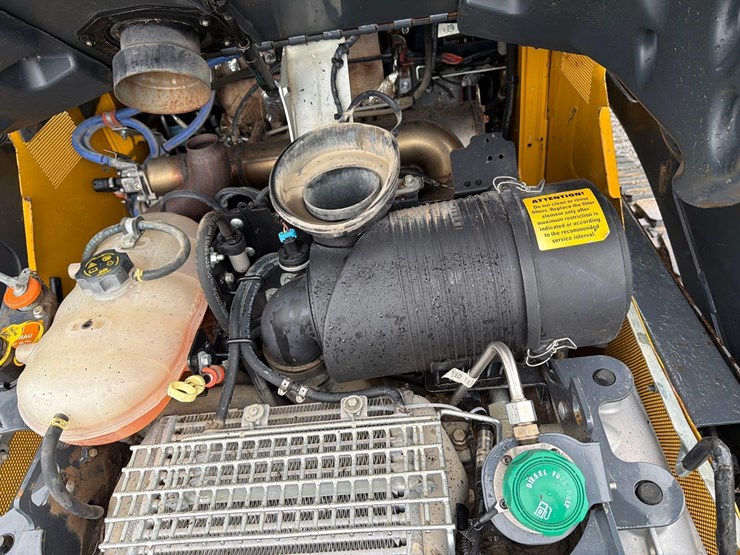 2020-deere-333g-image-7