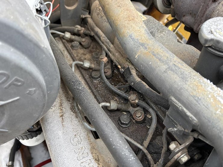 new-holland-ls180-image-29