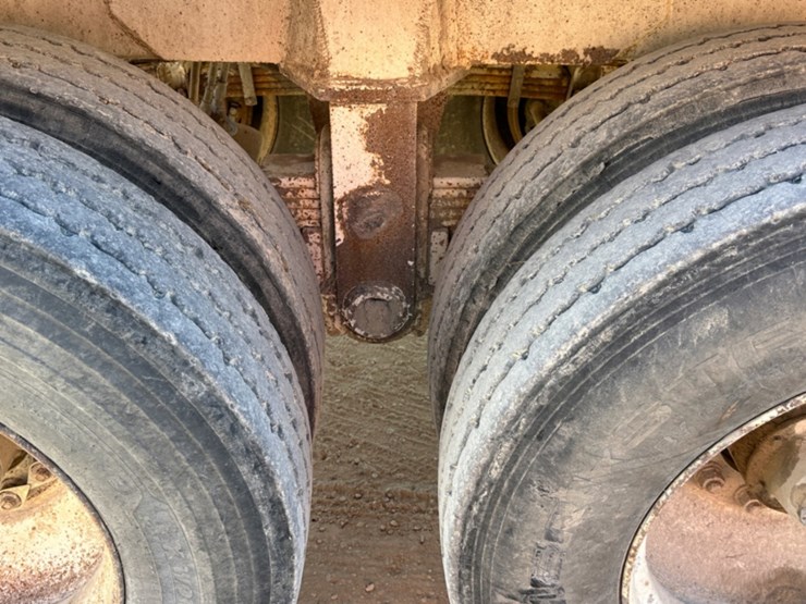 2011-troxell-130bbl-image-10