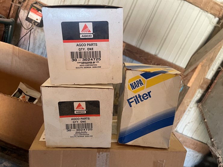 massey-ferguson-2705-image-73