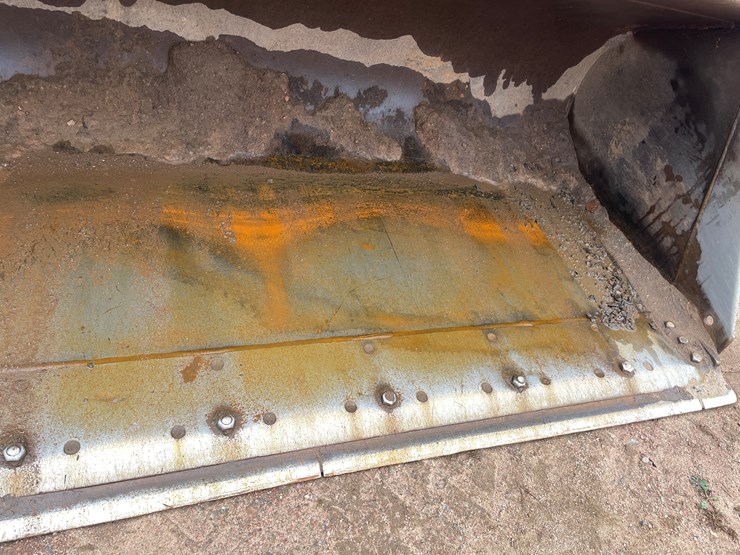 2011-case-821f-image-22