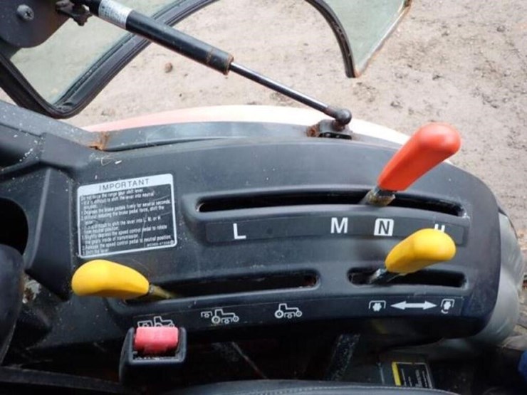 2017-kubota-b2650hsd-image-20