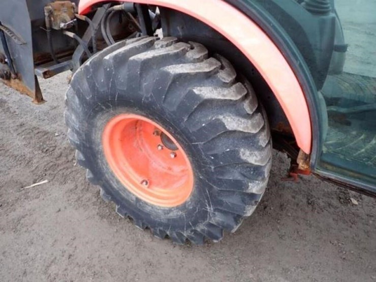 2017-kubota-b2650hsd-image-56