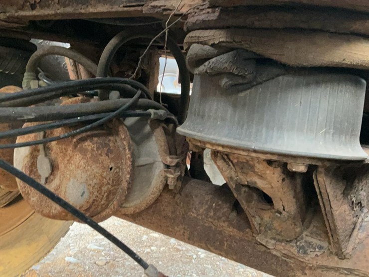 2005-magnolia-trailer-image-32