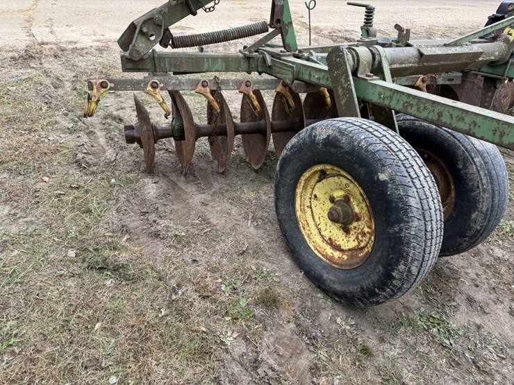 john-deere-110-image-7