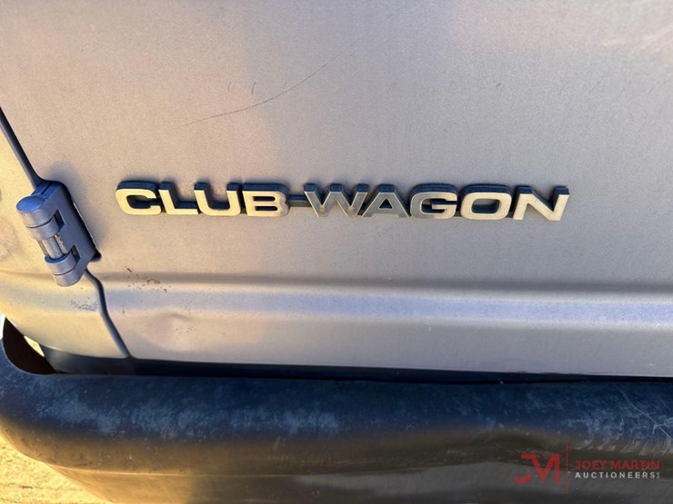 1996-ford-e350-image-10