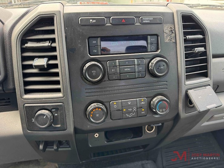 2019-ford-f250-xl-image-16