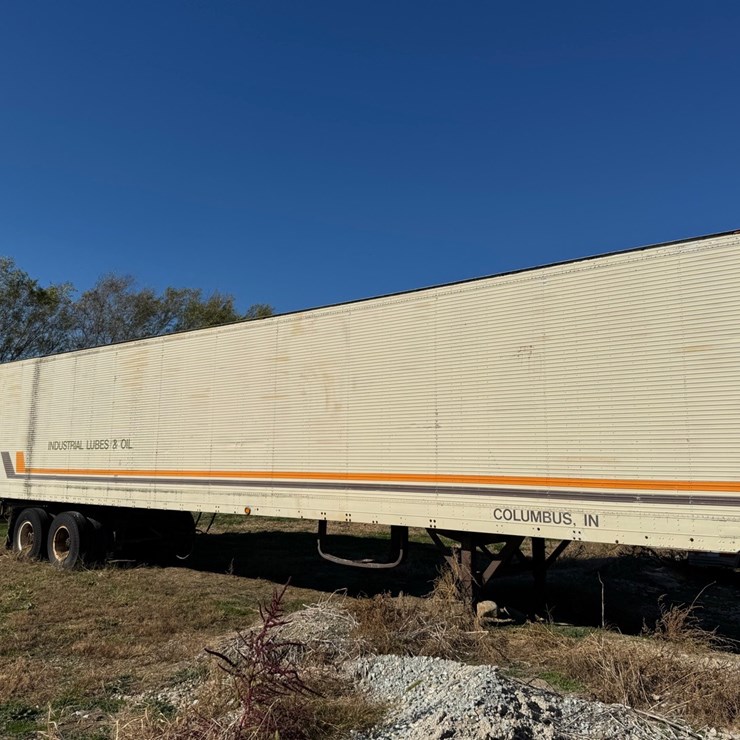 1972 FRUEHAUF STORAGE TRAILER