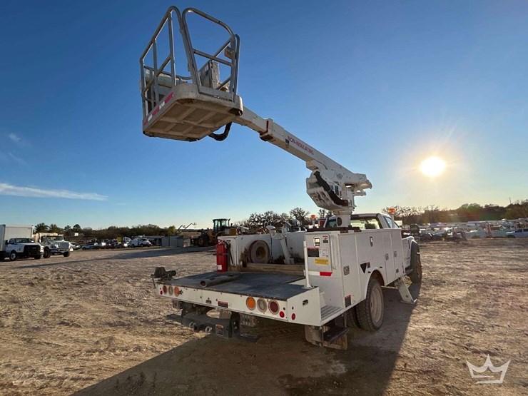 2019-ford-f550-image-4