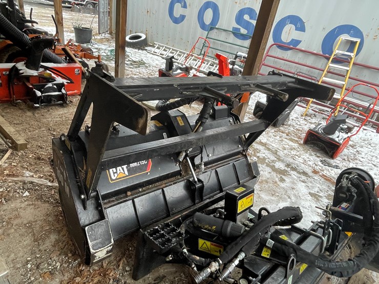 #2704-•-cat-skid-steer-forrest-mulcher-(fall-creek,-wi)-image-4