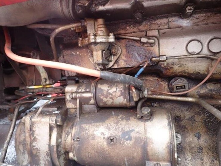 massey-ferguson-135-image-39