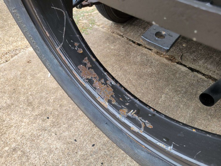 1928-pontiac-sedan-image-32