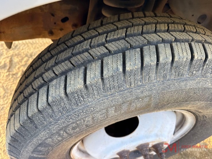 1996-ford-f350-xl-image-8