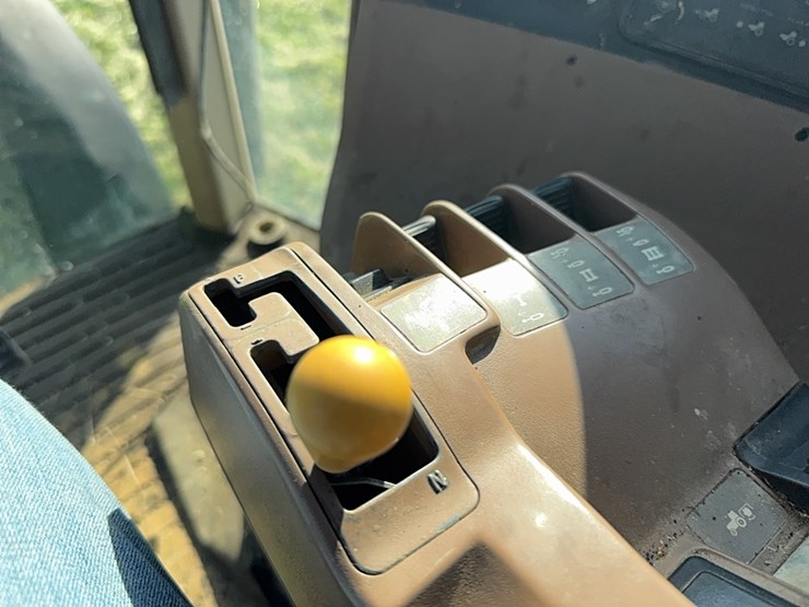 1998-john-deere-8100-image-27