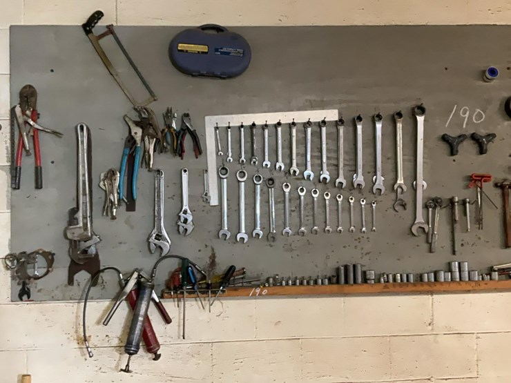 #190-•-hand-tools-on-wall-image-1