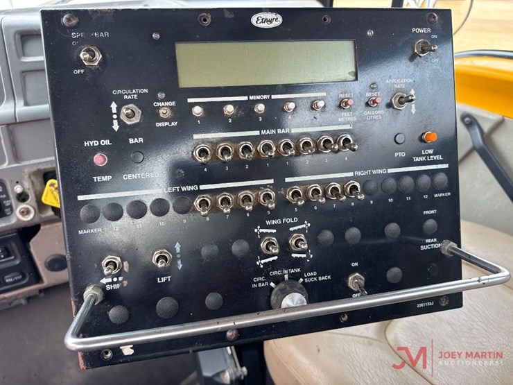 2008-sterling-l7500-image-33