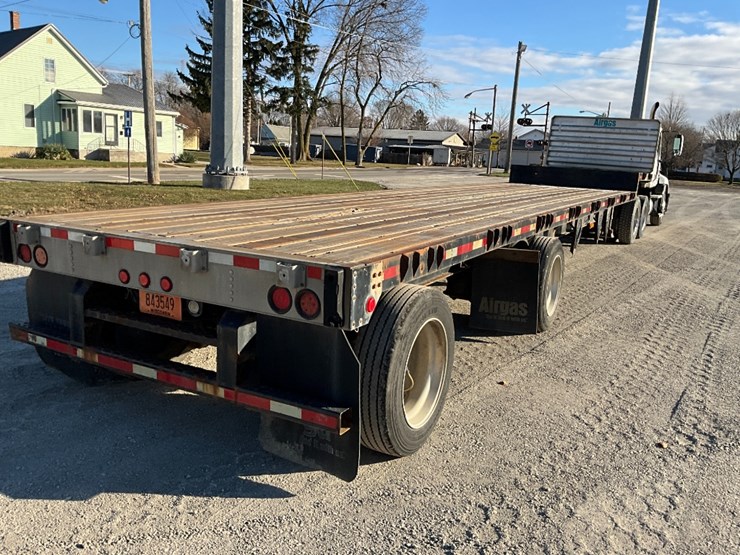 2005-great-dane-trailer-image-9