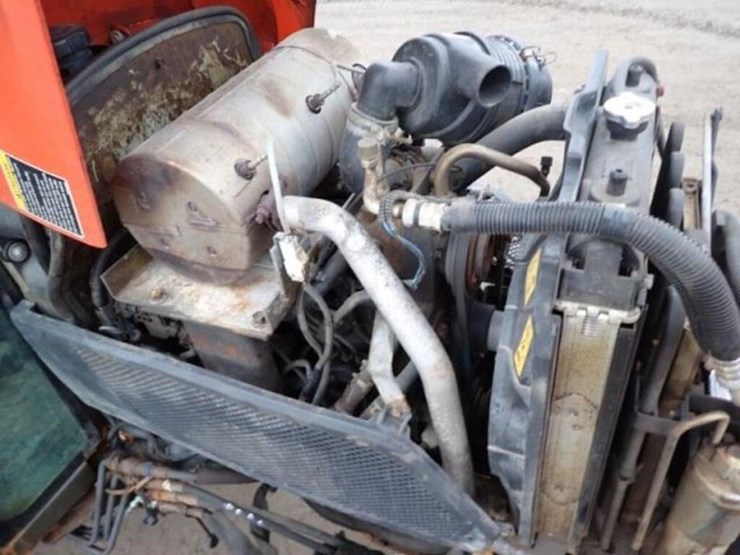 2014-kubota-b3350hsd-image-60