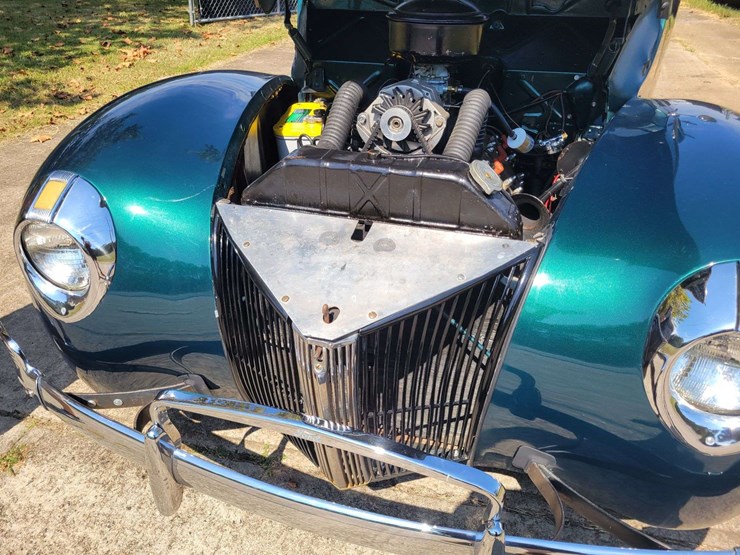 1940-ford-sedan-image-18